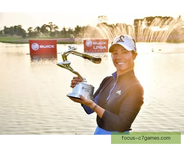 新赛季网坛风云再起名将复出新星崛起引爆全球关注聚焦竞技魅力对决未来