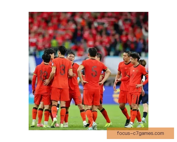 国足新阵容首秀惊艳全场 球迷热议未来晋级前景